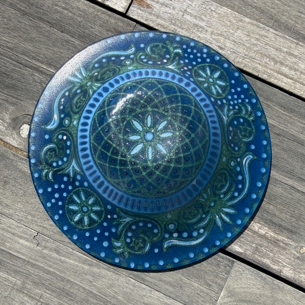 RARE! - Vintage Higginsware Art Glass Bowl, "Blue Arabesque", 8.25”W x 2.75”H - Picture 5 of 10